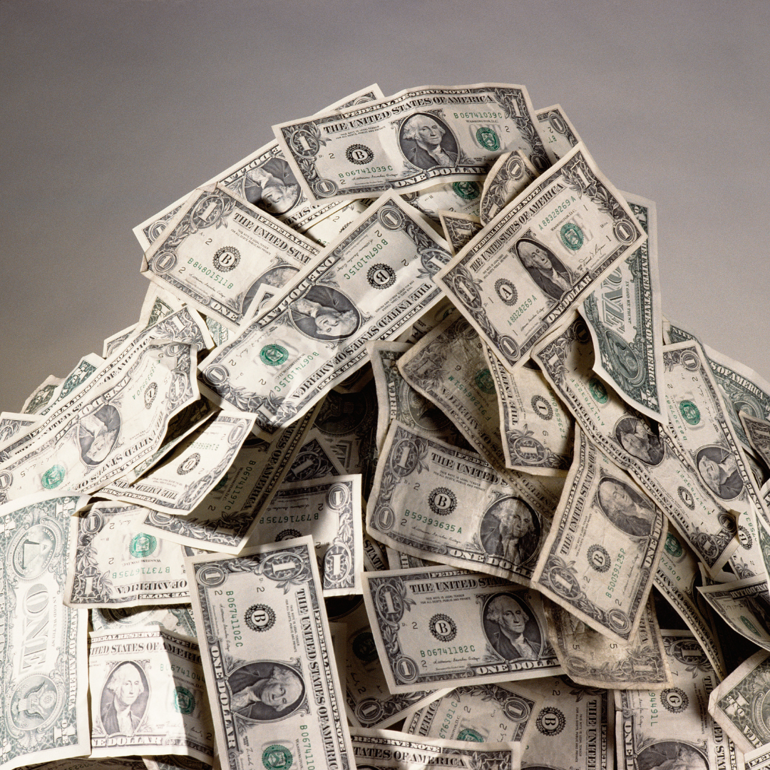 Is It Better to Finance or Pay Cash for an Investment Property?